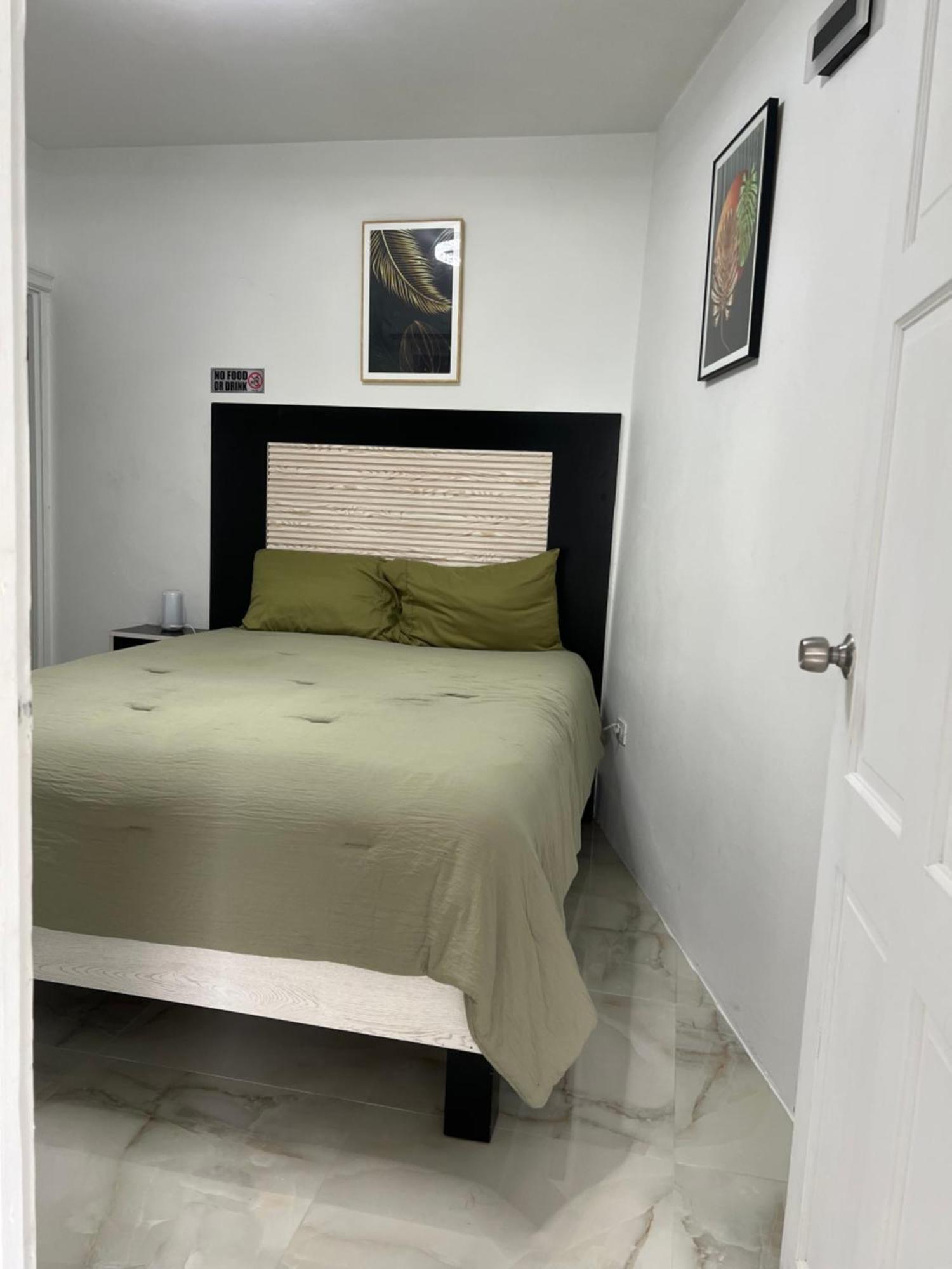 Ironshore Seaview Apartamento Montego Bay Exterior foto