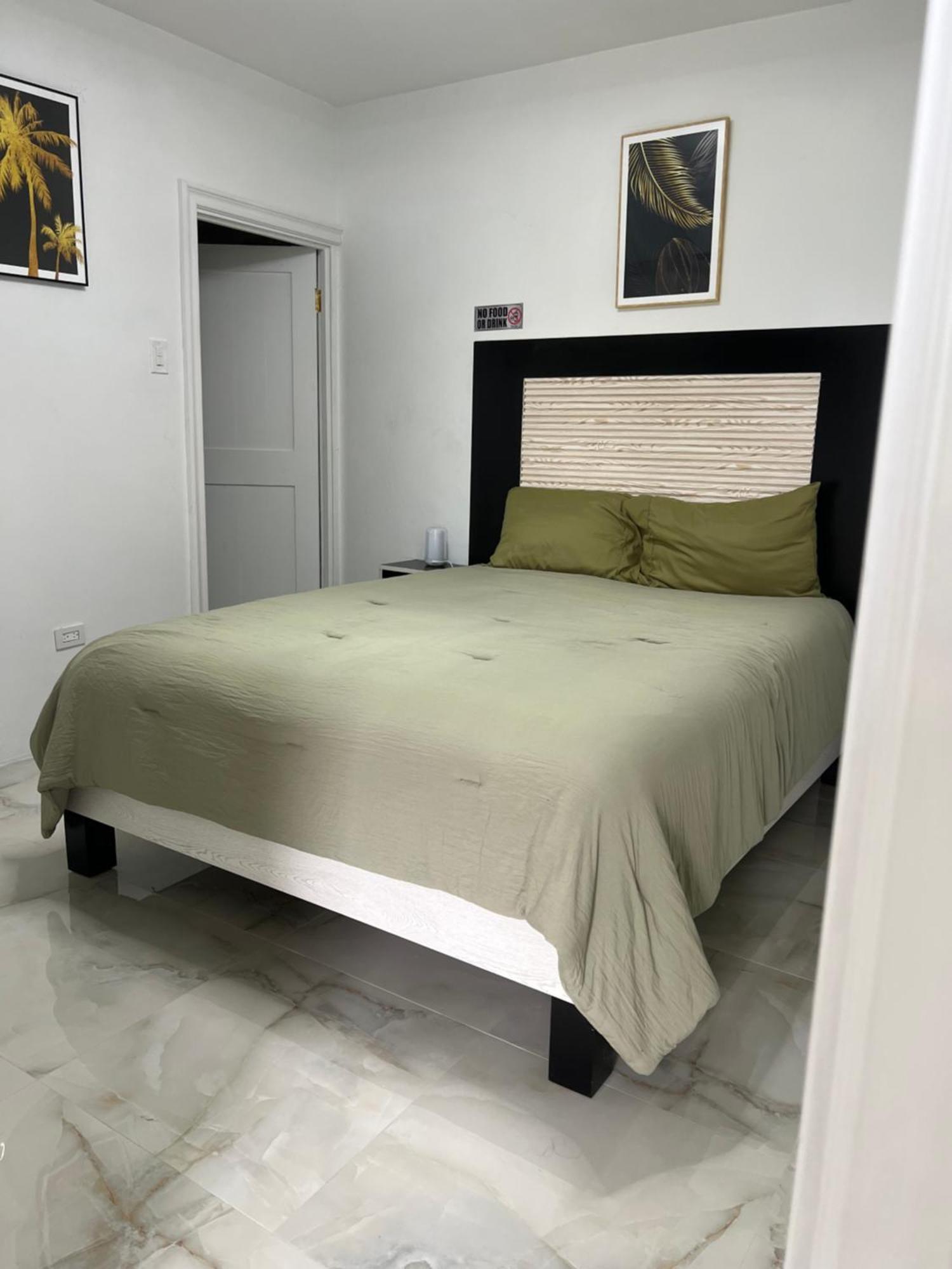 Ironshore Seaview Apartamento Montego Bay Exterior foto